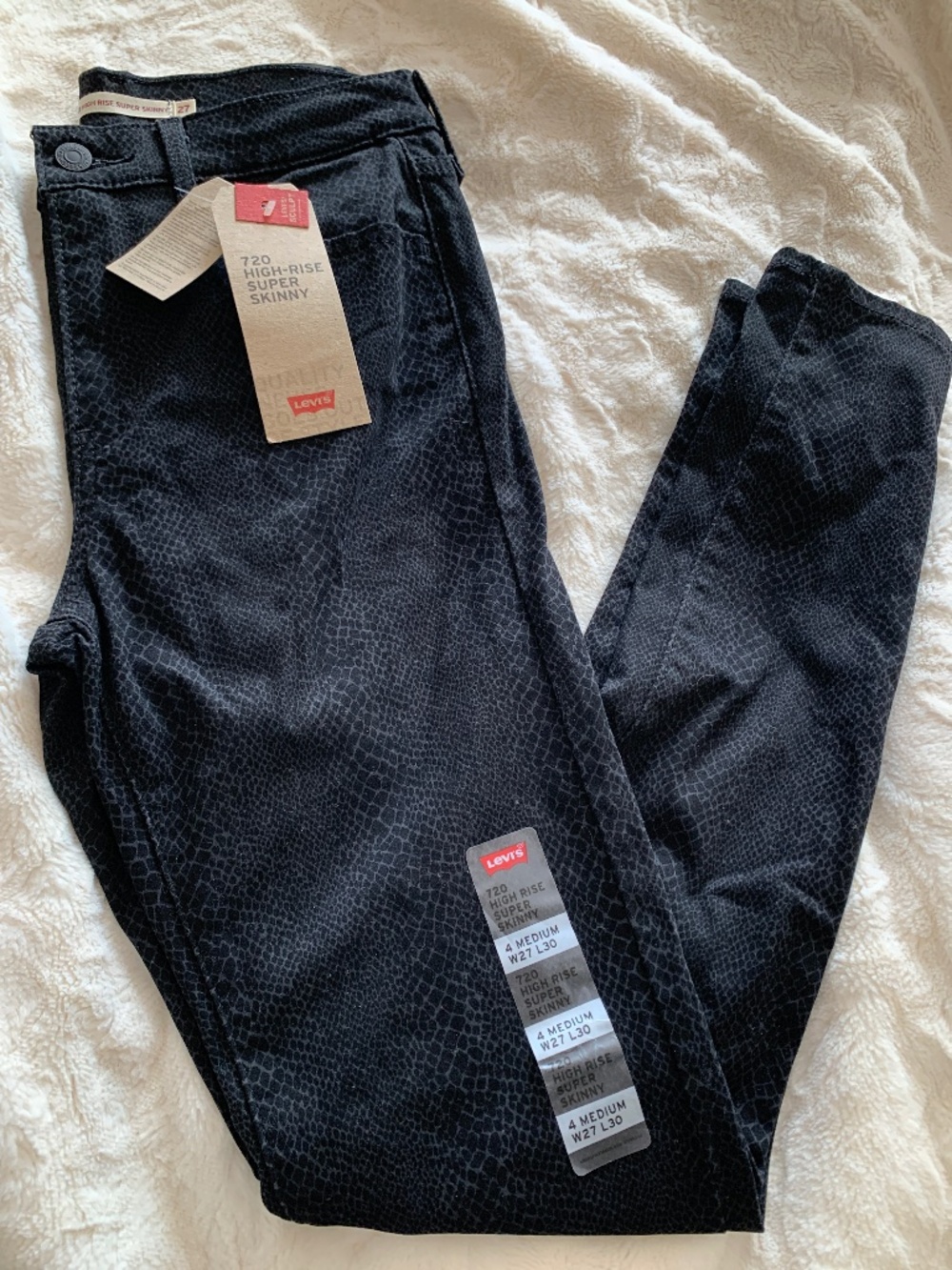 720 High Rise Super Skinny Snake Print Jeans 4Med W27 L30